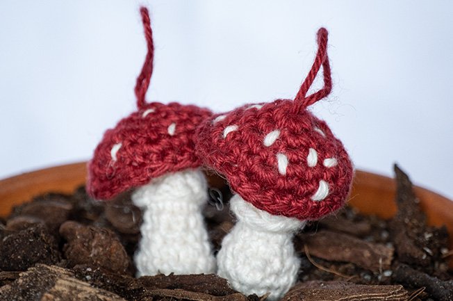 Crochet Mushroom – Free Pattern for Keychain