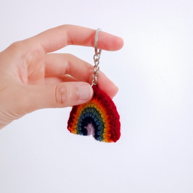 Patron Porte-clé Arc-en-Ciel au Crochet - Tutoriel PDF (Français/Anglais) – Image 4