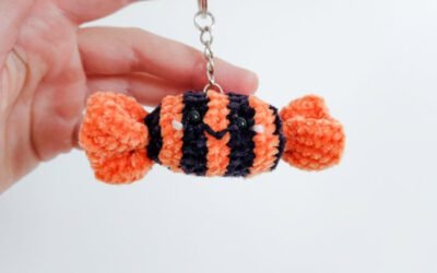 Crochet Halloween Candy – Free Pattern for Keychain
